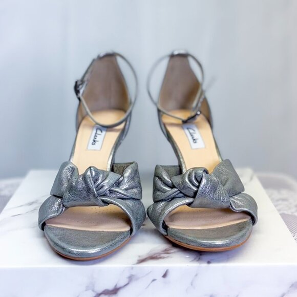 Clarks Amali Tulip Silver Metallic Fashion Sandals Heels Shoe - Picture 6 of 10